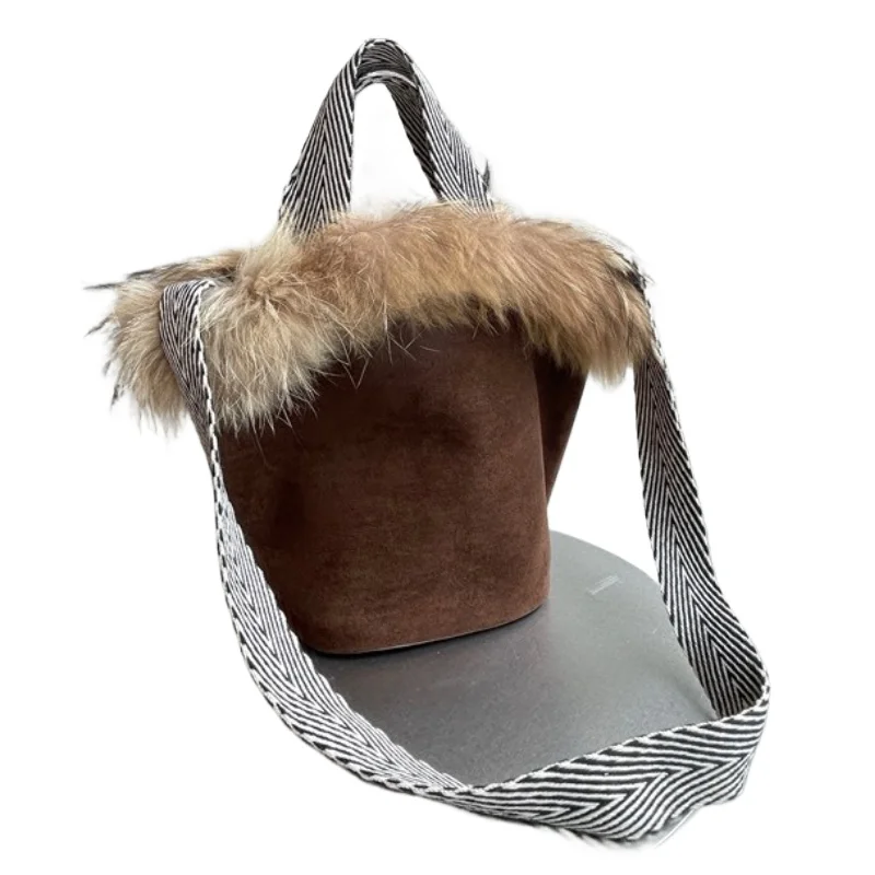 

Contrasting Colors Retro Soft Faux Suede Patchwork Plush Hand-held Bucket Bag Wide Shoulder Strap Design Winter Shoulder Bag