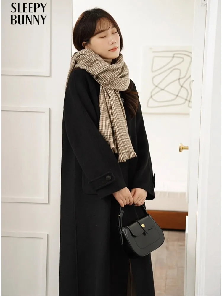 

100% Wool Vintage Long Coat Women Genuine Leather Buckle Woolen Overcoat Elegant Double-Faced Wool Outerwear Winter Lapel Design