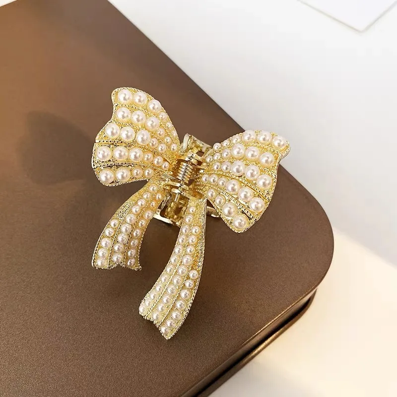 Slow Elegant Pearl Bow Shark Clip Stereo Tie Medium Hair Grab Back Head Clip All-match Travel Girl Top Clip Hairpin