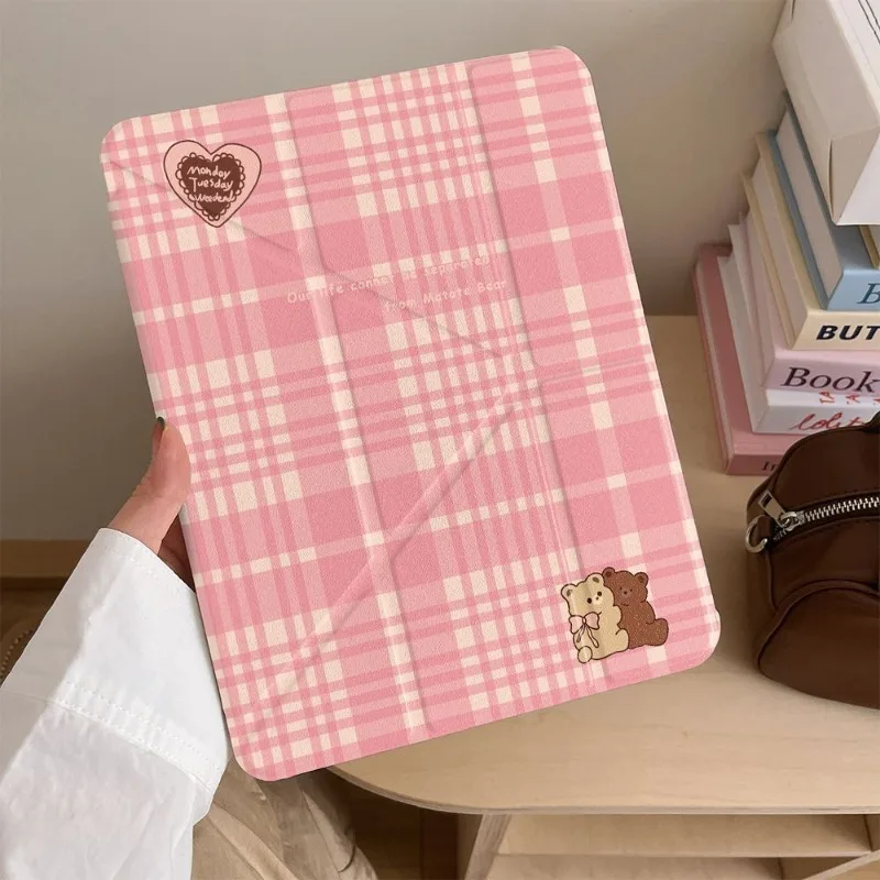 

Pink Checkered Bear Case for Ipad 11th A16 11in Air6 Pro Tablet Case 10th Air5 10.9in Air3 10.5in Acrylic Case 5th 9.7in Cover