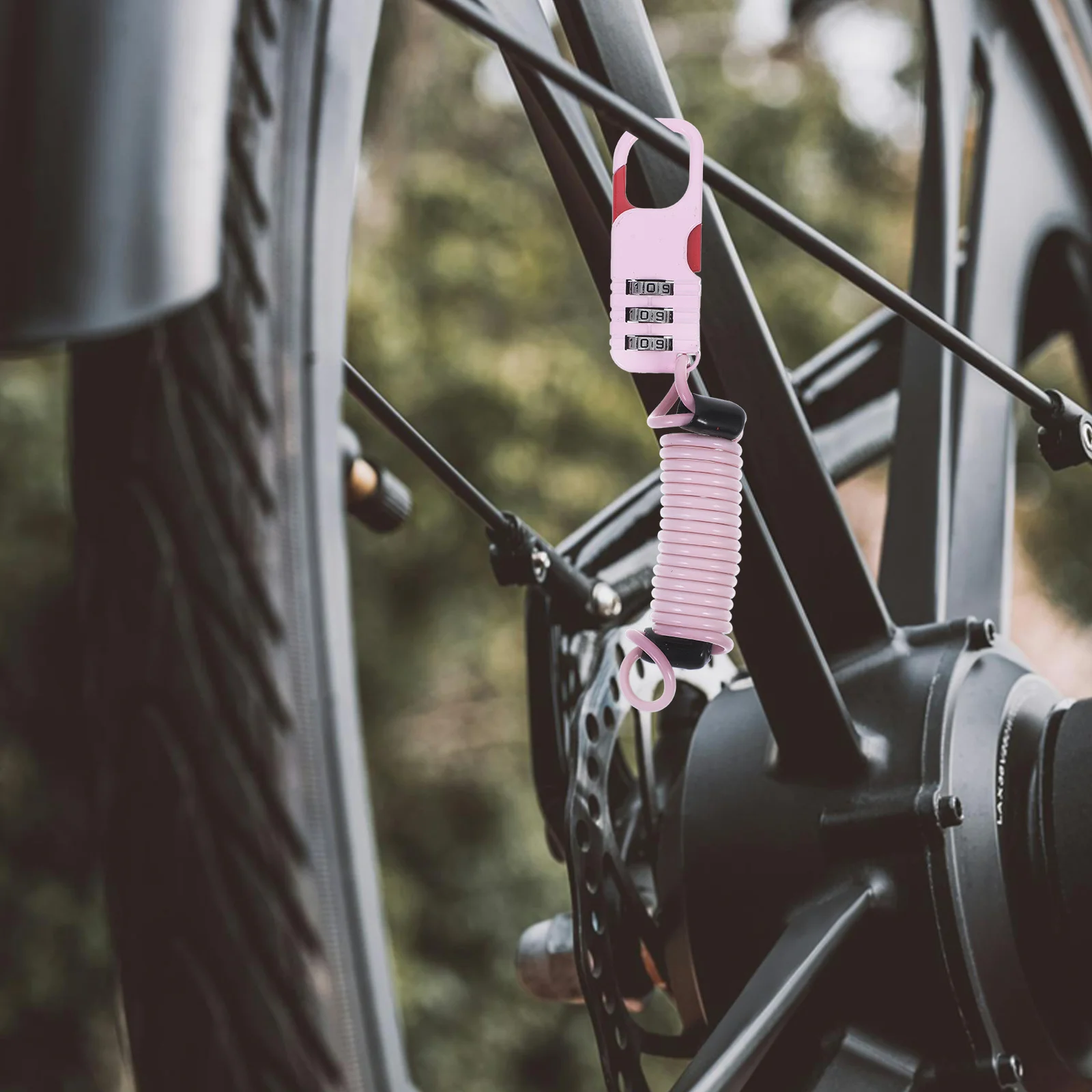 

Outdoor Cable Lock High-Strength Anti-Theft Password Lock For Bike Locking Riding Cycling Portable Lightweight Security