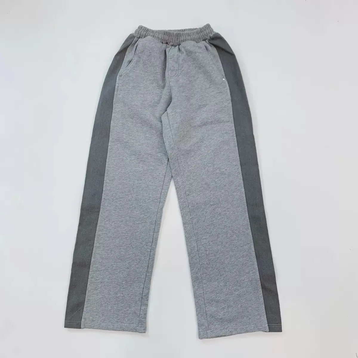 Pantaloni casual a gamba larga a vita alta Pantaloni sportivi a taglio dritto con giunture laterali color sangue per donna Materiale in cotone