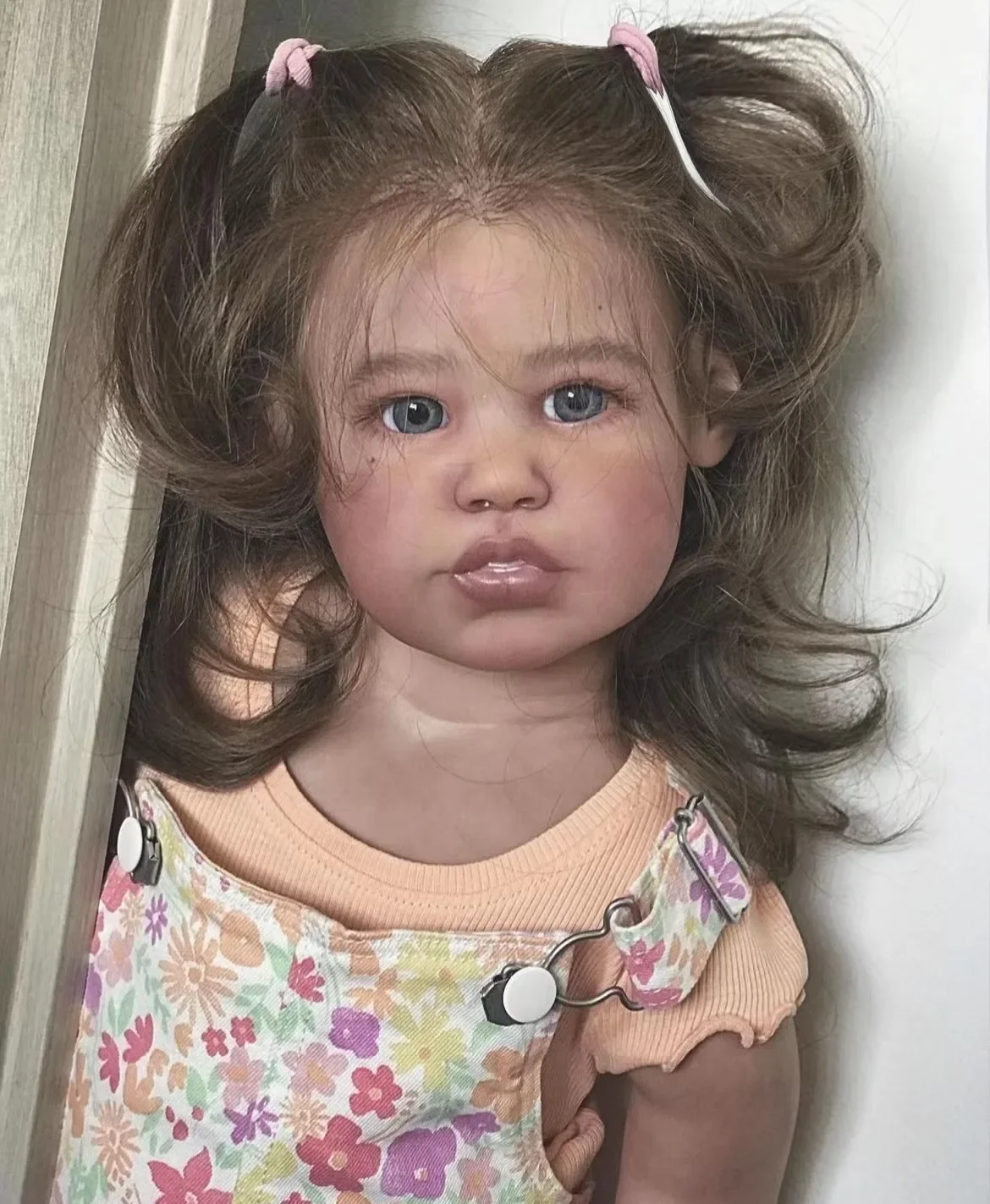 Bebé Reborn Linh personalizado limitado de 28 pulgadas con pelo enraizado a mano, muñeca ya terminada, regalo de Navidad de piel oscura