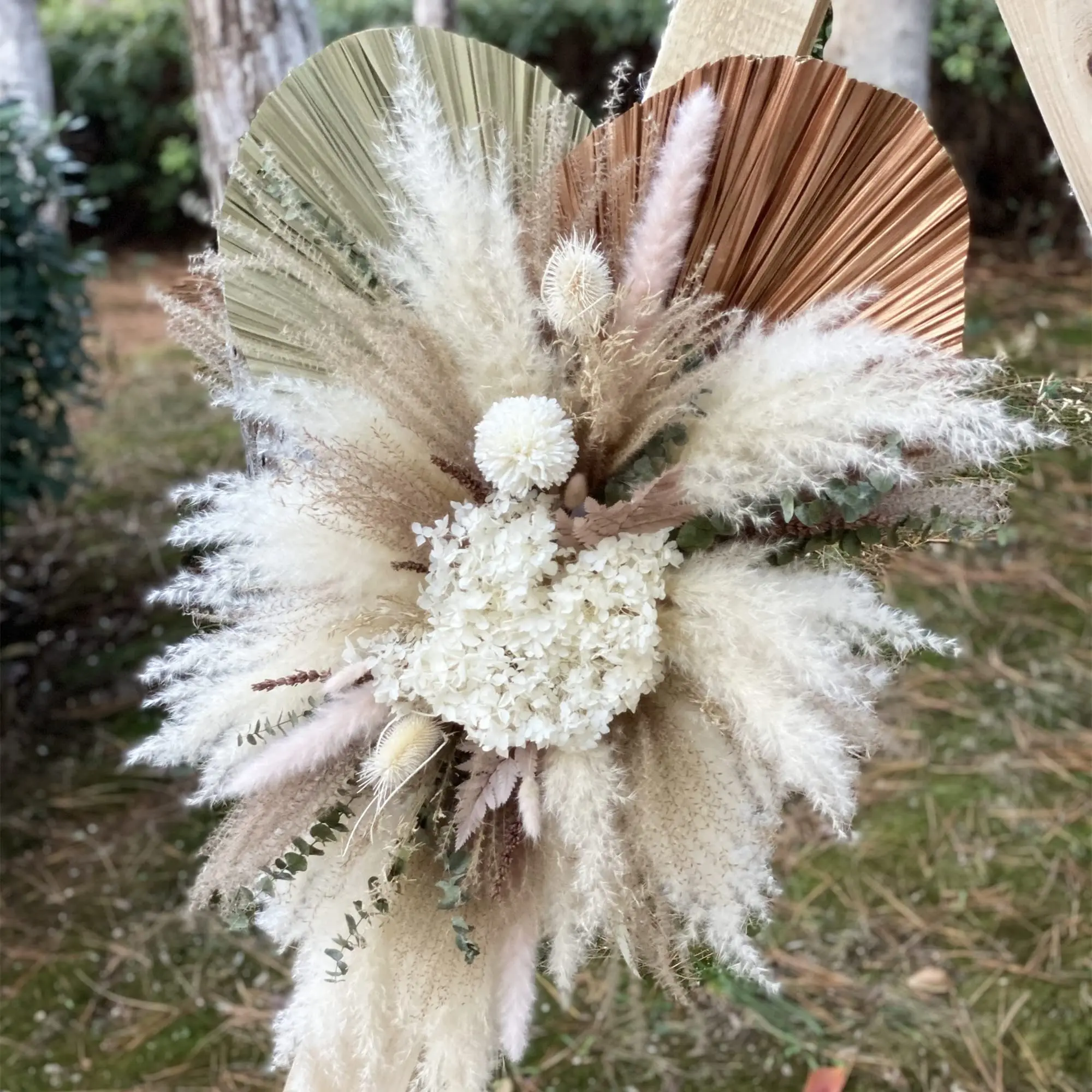 Imagem -03 - Boho Pampas Grass Arranjo Arco de Casamento e Palm Wall Decor Flores Secas Fundo de Casamento Quintal Festa Fotografia Decorações