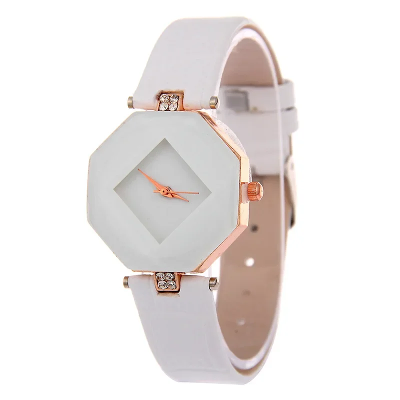 Brighten Up Your Little One's Wardrobe with this Stylish Multicolor Quartz Watch!