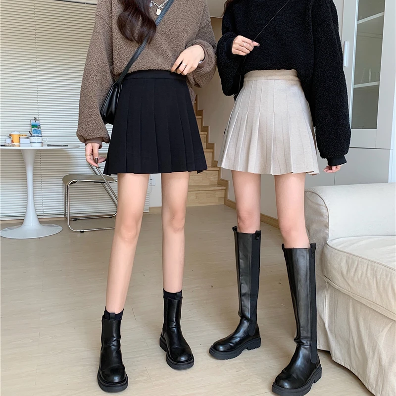 

Korean Fashion Women A Line Pleated Mini Skirt Elastic Waist Clothes Y2k Clothing Japanese Harajuku Kawaii Streetwear 2024