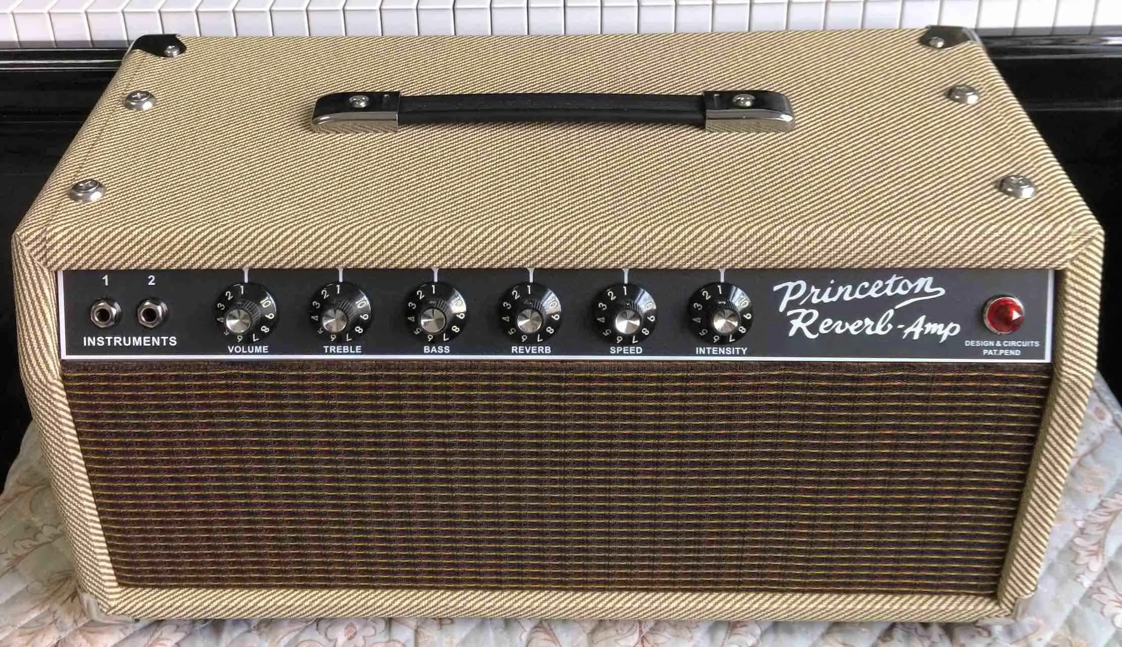 Custom Vintage 1964 1966 Grand Princeton Reverb Point to Point Guitar Amp Amplifier in Tweed Color 12ax7 3PCS; 12at7 1PCS 5ar4 1