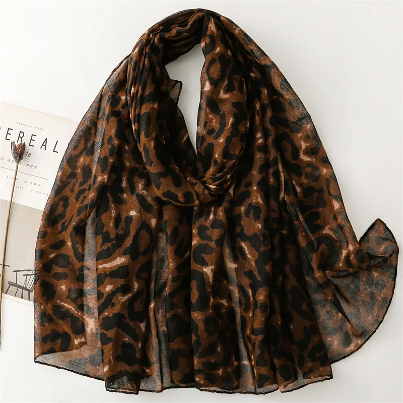 Winter Soft Thin Sexy Leopard Cotton Viscose Shawl Scarf Lady High Quality Print Pashmina Stole Bufandas Muslim Hijab 180*90Cm