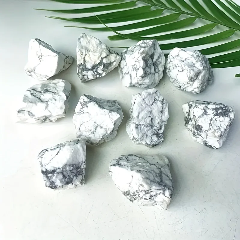 Natural Howlite Crystal And Gem Raw Stone Healing Crystal Stone Home Decoration And Aromatherapy Stone