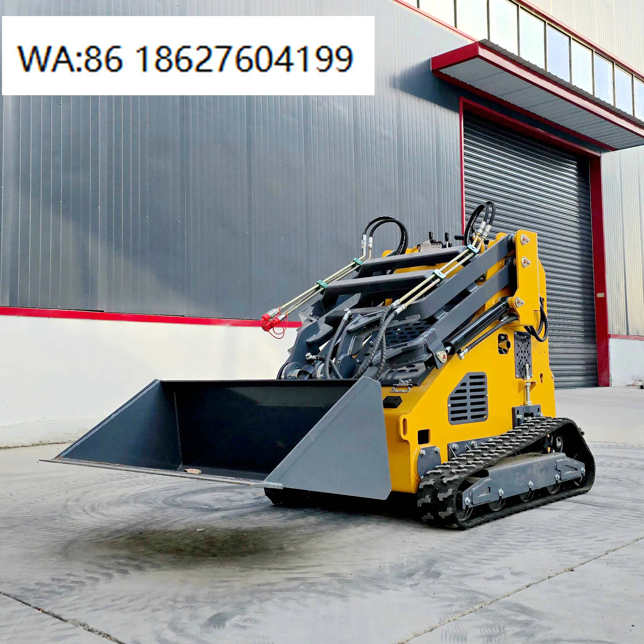 

Compact Crawler Mini Skid Steer Loader Track Loader with Bucket Tools Farm Construction Equipment