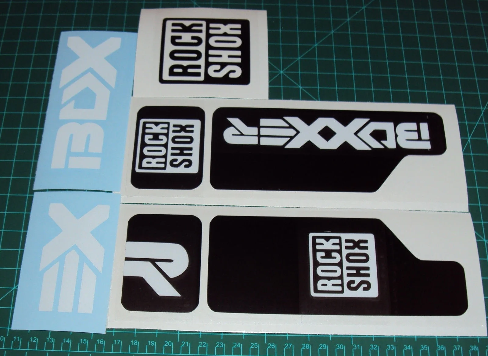 For Rock Shox Boxxer Decals Set Stickers Graphics r2c2 Car Styling