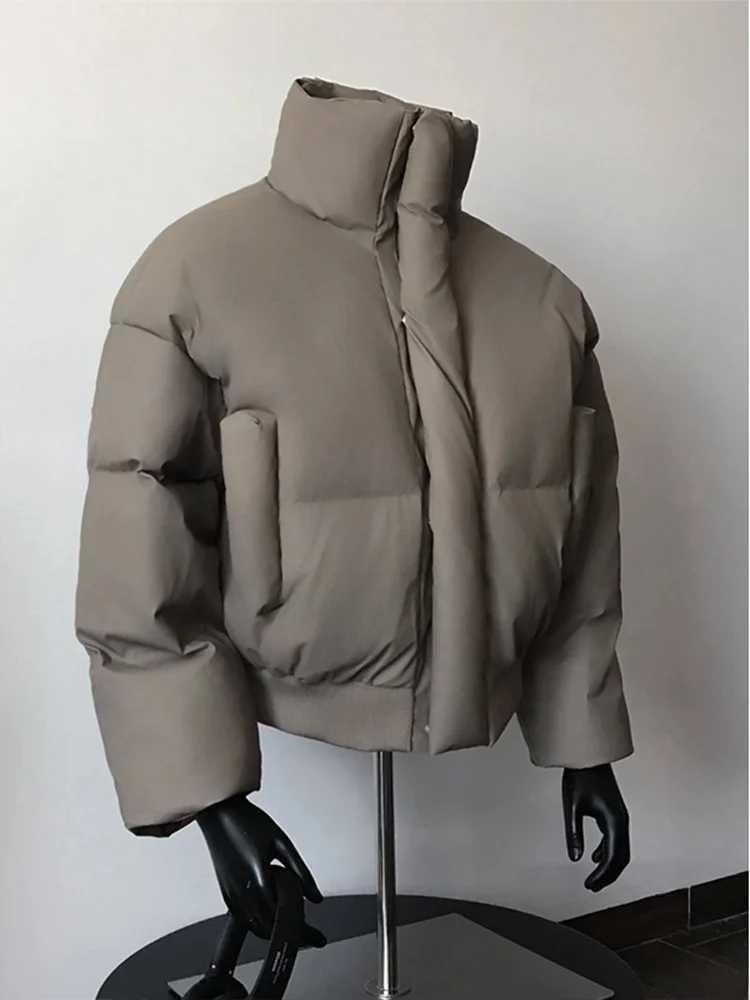 

Мужская зимняя куртка в американском стиле: утепленная, из искусственной кожи и хлопка, с воротником-стойкой, в стиле «пуховик»