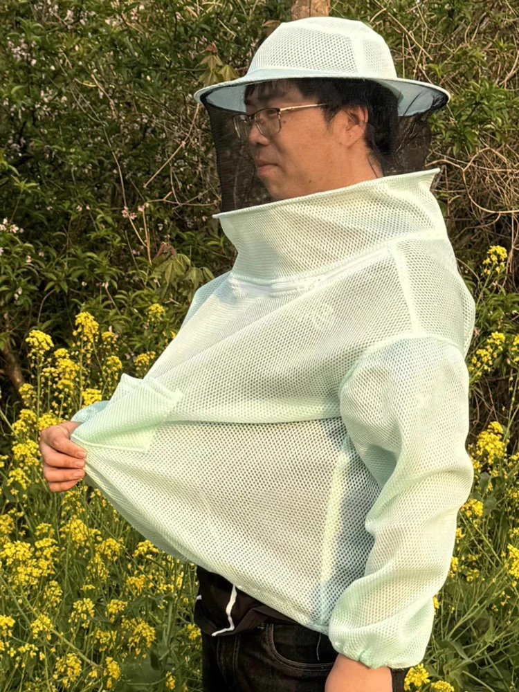 Picture 6: Anti Bee Suit Beekeeping Protective Hooded Jacket Veil Smock Breathable Mesh Protective Clothing Beekeeper Preventing Bee Bites