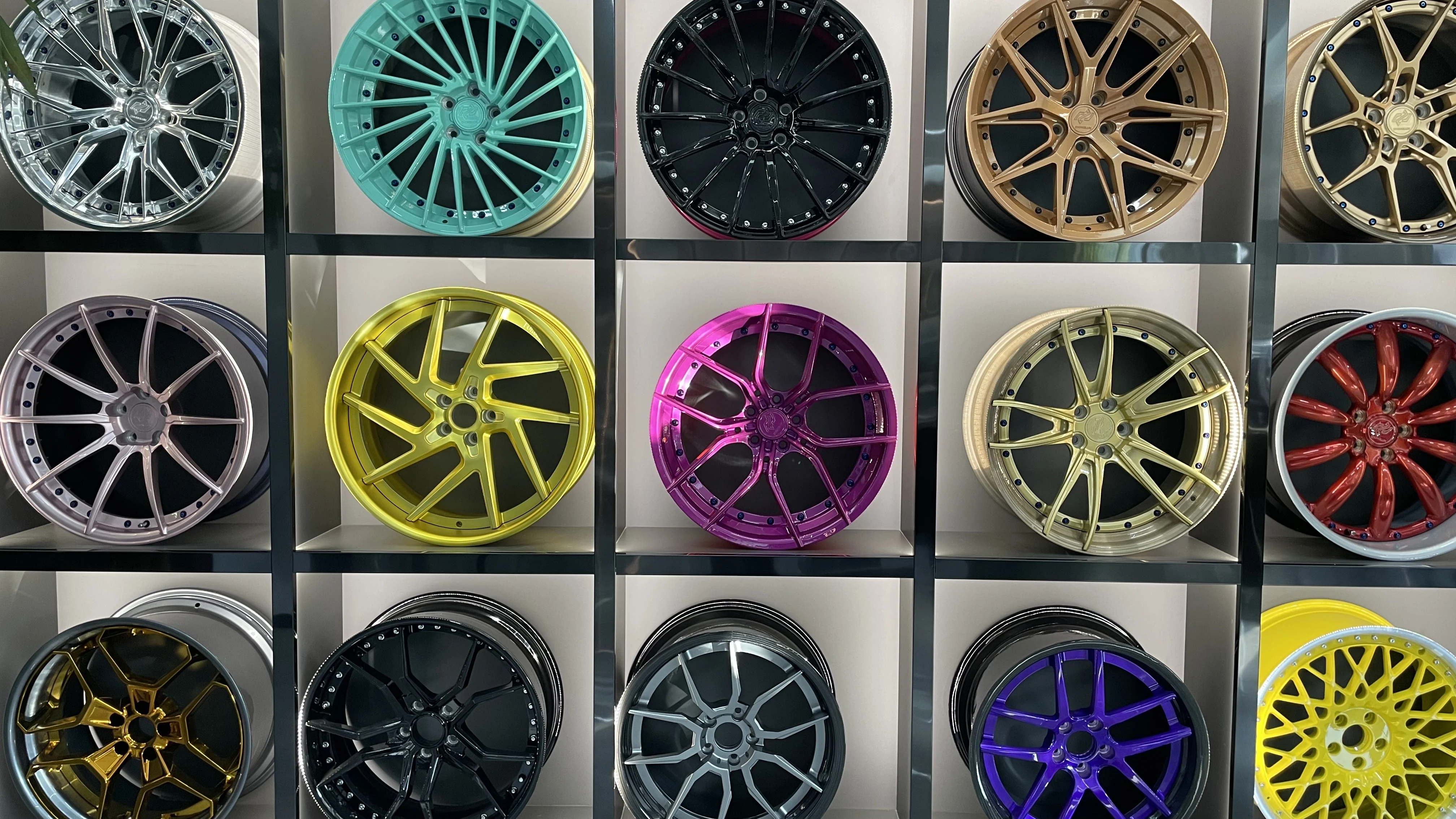 Borul 19 Inch Forged Car Wheels One Piece 5x112 Brush Polish Silver 5 Lug 5x114.3 Compatible 19 22 Inch Vehicles 5x114.3 Alloy