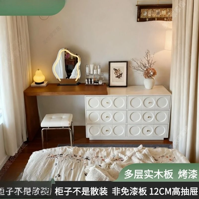 

Medieval dresser, bedside chest, integrated desk, solid wood dressing table, bedroom corner French white, modern simplicity