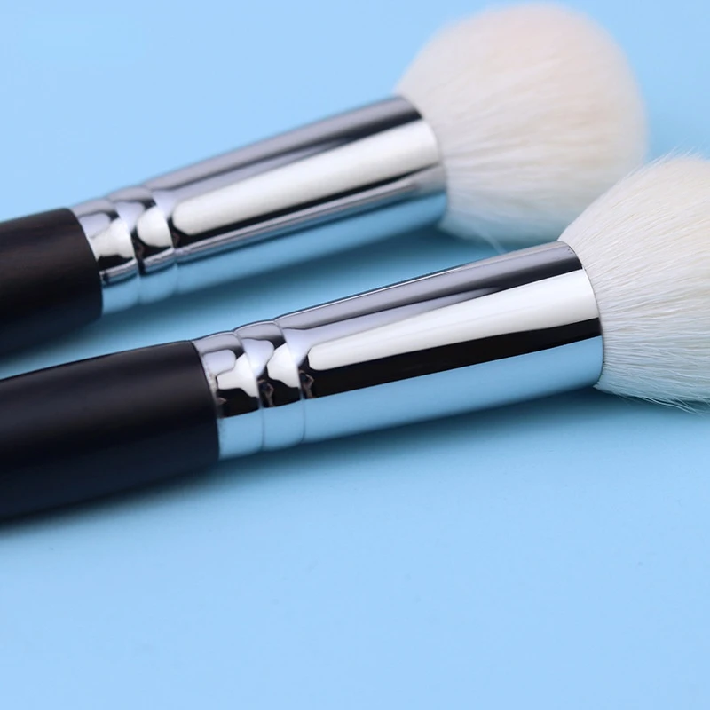 1pcs Goat Hair Blush Brush Stippling Makeup Brush Cosmetic Powder Natural Blooming Blusher Highlighter Contour Brushes