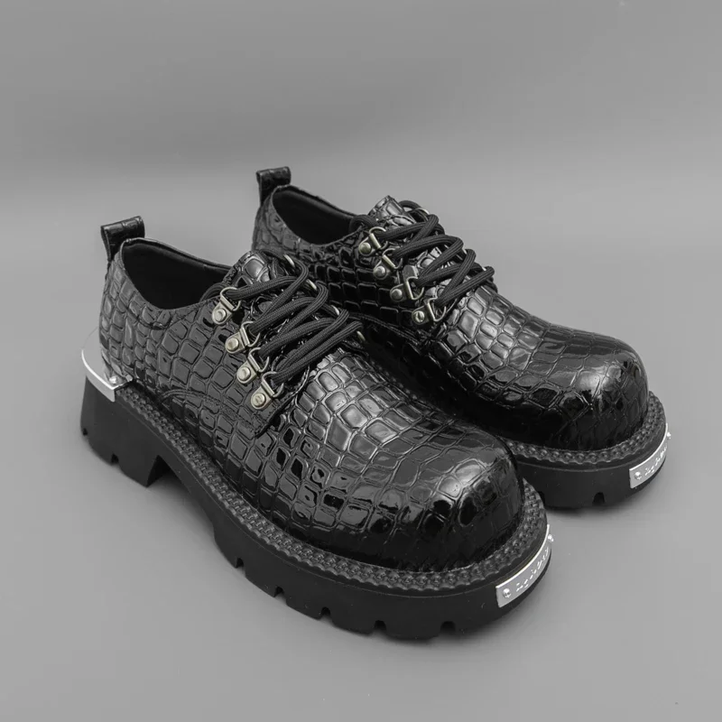 

Retro Casual Men's Commuter Thick Bottom Large Head Shoes Leather Shoes Black Heightening Derby Shoes Carved Wing Pattern
