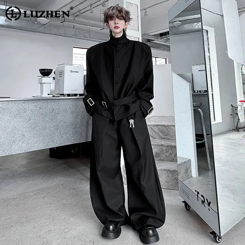 

LUZHEN Elegant Handsome Two-piece Sets 2025 New Original Belt Decorate Stand Neck Jacket Men Loose Wide Leg Casual Pants JY3791