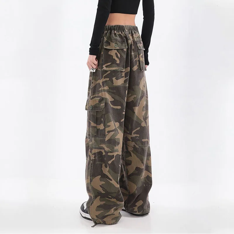 Calça camuflada feminina com bolsos com elástico e renda, casual de streetwear vintage, primavera e outono