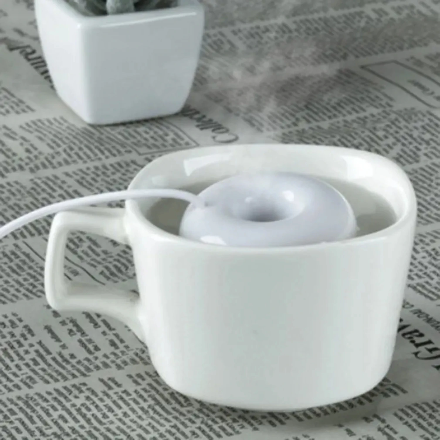 

Portable Donuts Negative Ion Air Humidifier Cut-off Protection Mini Maker Ultrasonic Maker Car Office