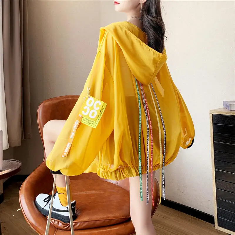 Hot 2026 New Summer Women Clothing Korean Edition Fashion Age Reducing Versatile Loose Tops Coat Thin Long Sleeve Sunscreen Coat