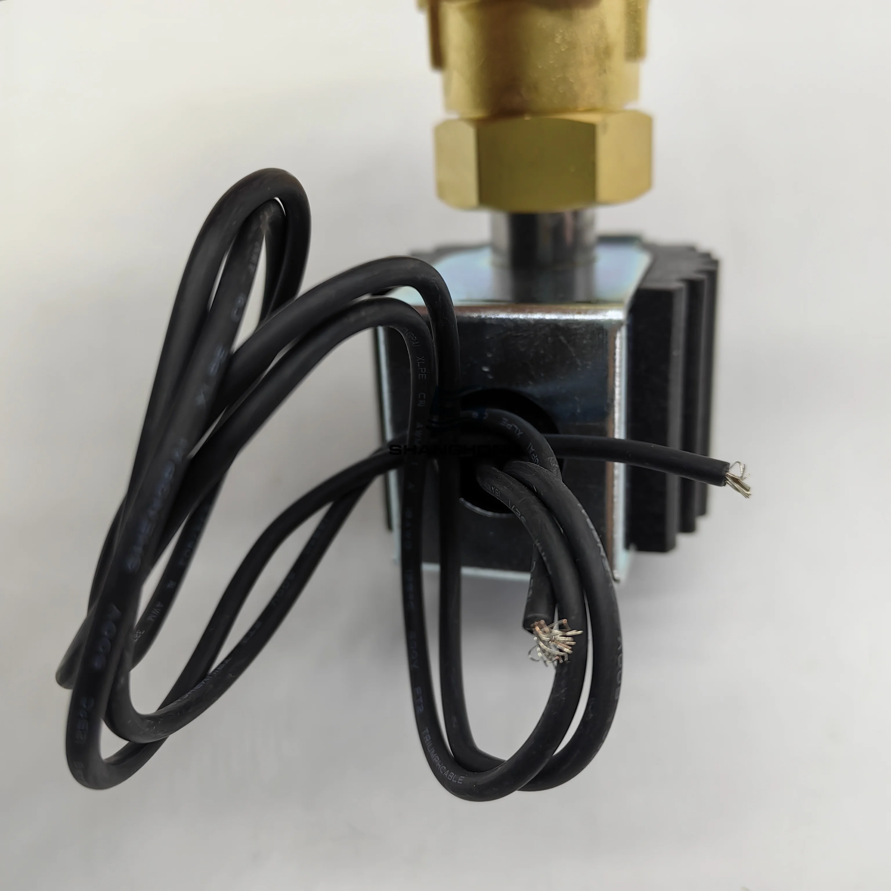 SH Auto Replacement Parts 61-3401 61-9093 Solenoid  Valve Hot Gas for Carrier Transicold for Thermo King view 2