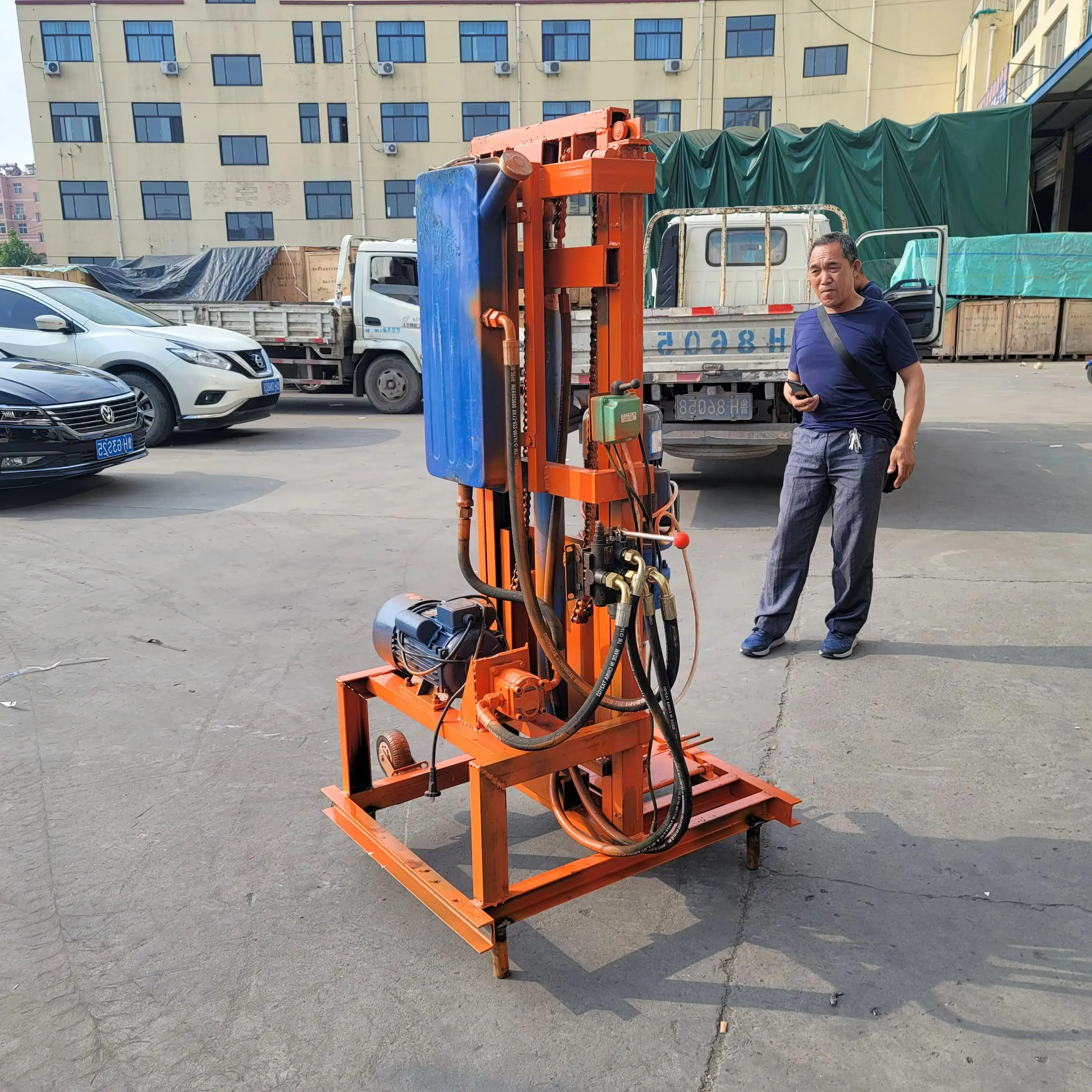 

Индивидуальная 100-метровая мини-электрическая дрель, бытовая легкая ручная гидравлическая буровая установка для водяных скважин