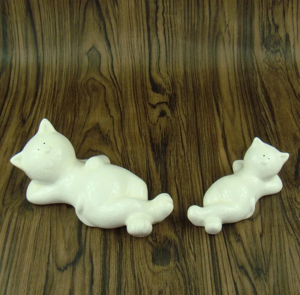 Porcelain Sunbathing Cats Figurines Decorative Ceramics Kitty Miniatures Novelty Animal Ornament Art and Craft Gift Accessories