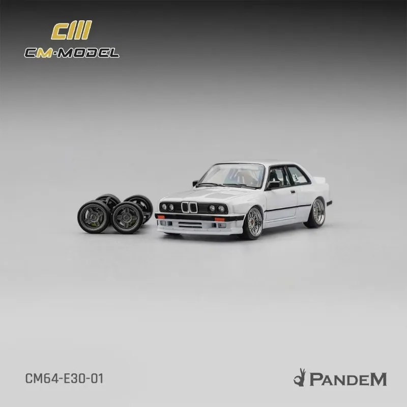 CM 1:64 BMW M3 E30 Pandem Rocket Rabbit Wide Body Pearl White Alloy Car Model Collection Model Christmas Gift Boy Toy