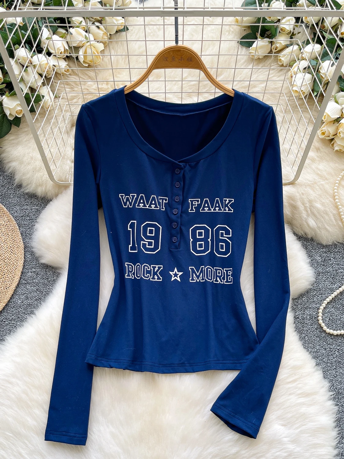 Foamlina 2025 automne nouveau américain rétro à manches longues T-Shirt femmes mode col rond boutons lettres imprimer mince pulls haut t-shirts