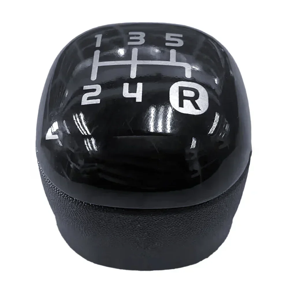 Upgrade Your For Fiat For Panda's Interior with this Sleek Black 5 Speed Gear Knob Stick Button 2012 and newer