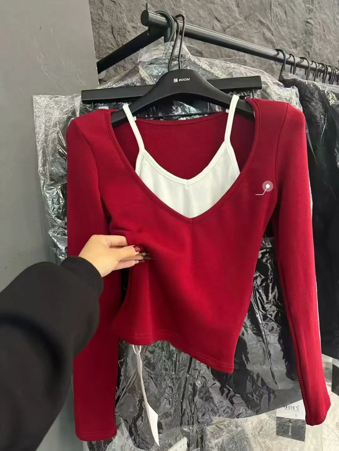 Coreano sle longo sve fce forrado fino ajuste ort t irt feminino inverno thiened oulder pad casual algodão topo