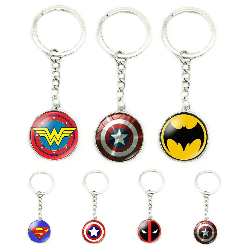 

Batman Superman Keychain Metal Pendant Anime Peripherals Men Women Keychain Car Accessories Backpacks Gifts