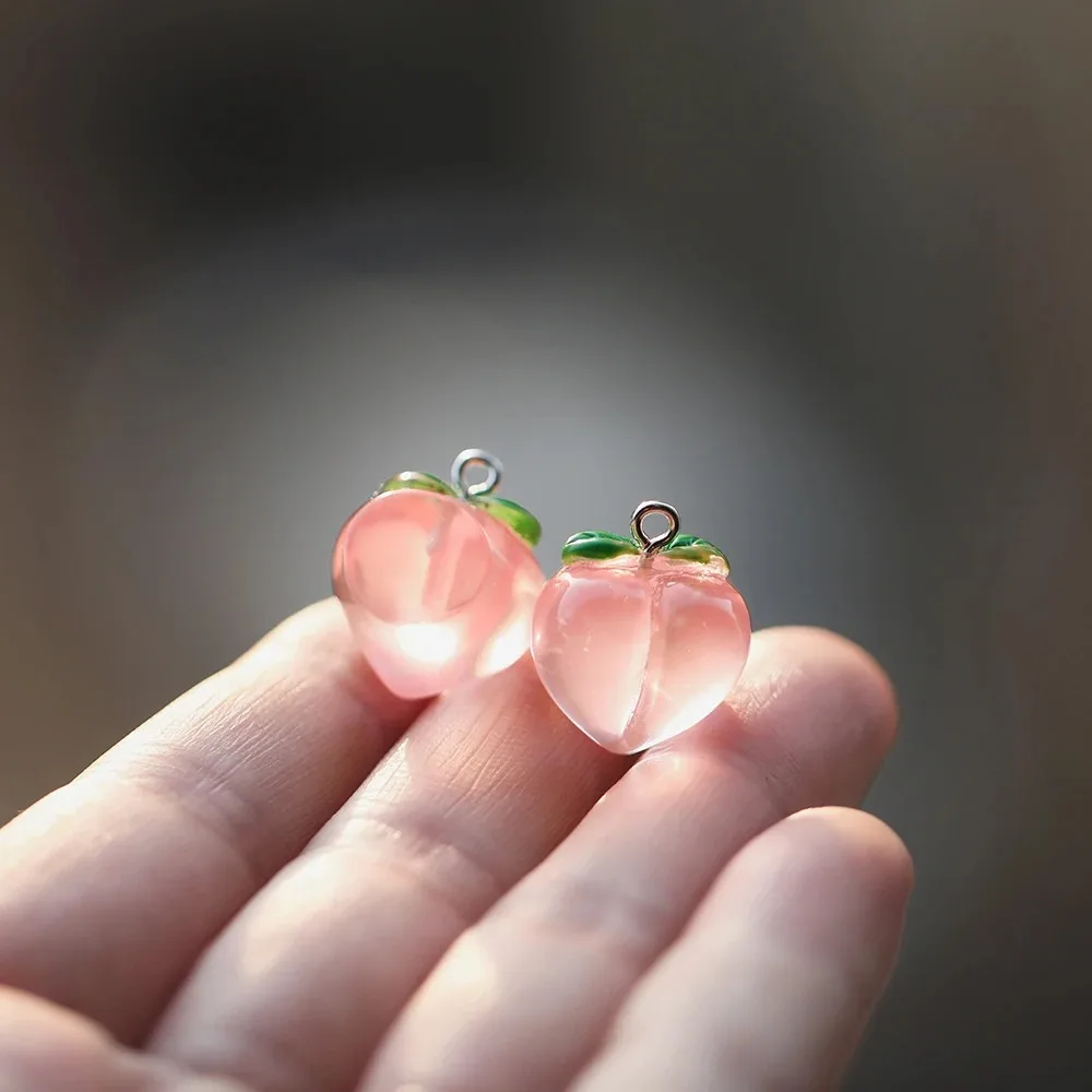 10pcs 3D Peach Flat Resin Charms Pendant Transparent Earrings Peach Charms Fruit Pendants Keychain Decoration DIY Fruit Pendants