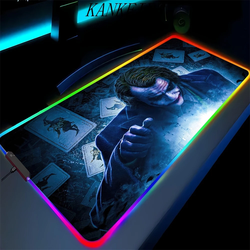 

Аниме RGB J-jokers ПК Геймер Клавиатура Коврик для мыши Подсветка Коврик для мыши Светодиодные светящиеся коврики для мыши Резиновый игровой компьютерный коврик для мыши 90x40 см