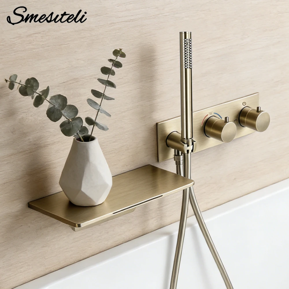 

Золотой настенный термостатический смеситель для ванны с ручной насадкой для душа, смеситель для ванны с водопадом и распылителем, смеситель для ванны и душа