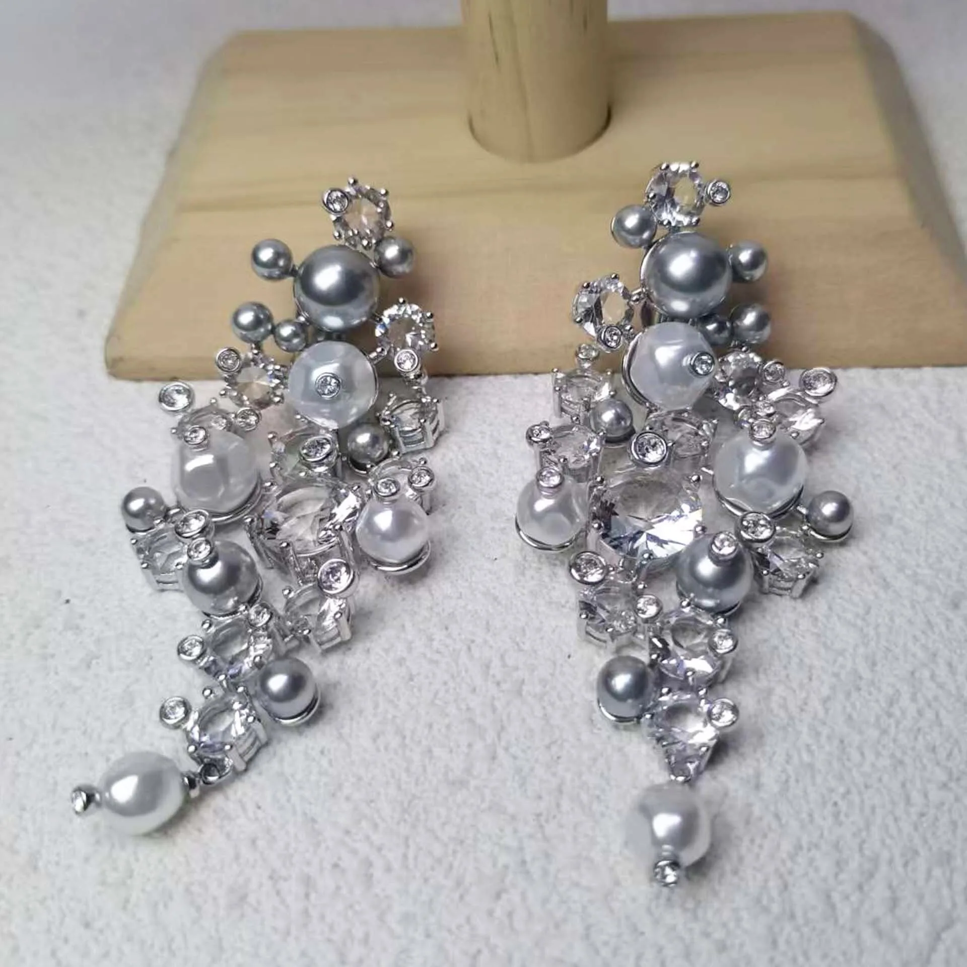 2026 High Quality Shiny Luxury Brand Fine Jewelry Sets Exquisite Fine Fashion Party Gifts for Women New Christmas Ornaments