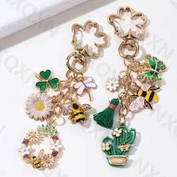 Pretty Honeybee Sunflower Butterfly Enamel Keychain Cactus Plant Insect Key Ring For Women Men Lovely Gift Handmade Jewelry