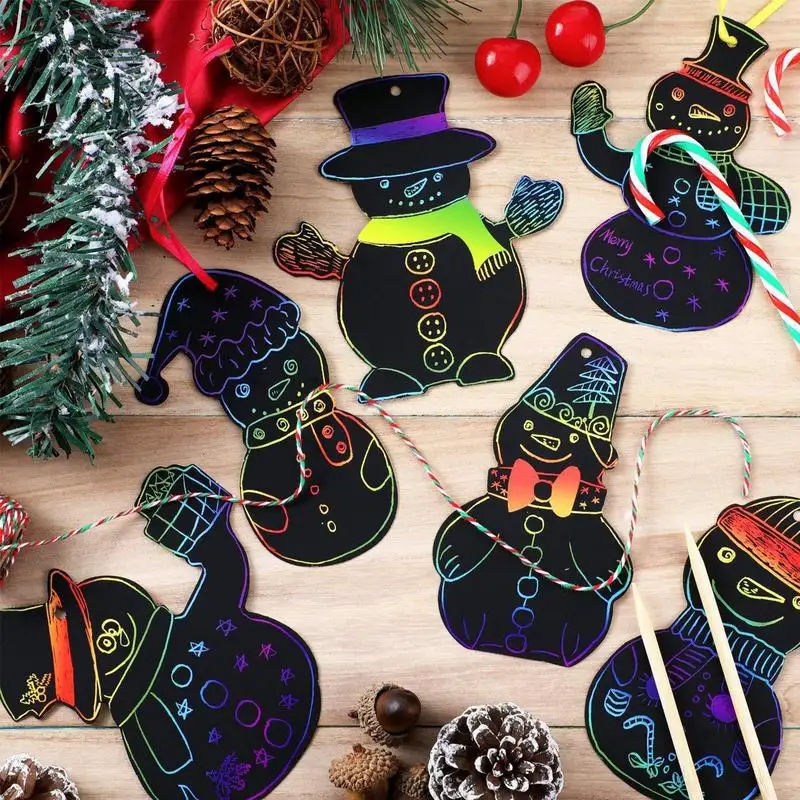 12pcs คริสต์มาส Rainbow Magic Scratch Off ชุดกระดาษ Christmas Tree Snowman Scratch กระดาษ DIY Graffiti Art ชุดของขวัญเด็ก