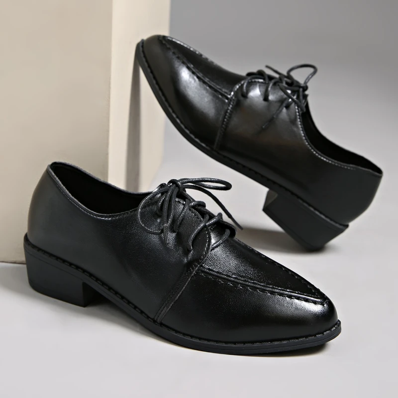 2025 ใหม่Elegantสิทธิบัตรหนังรองเท้าสําหรับสตรีฤดูใบไม้ผลิฤดูร้อนแฟชั่นชี้Toeส้นหนารองเท้าเดียวPlusขนาด