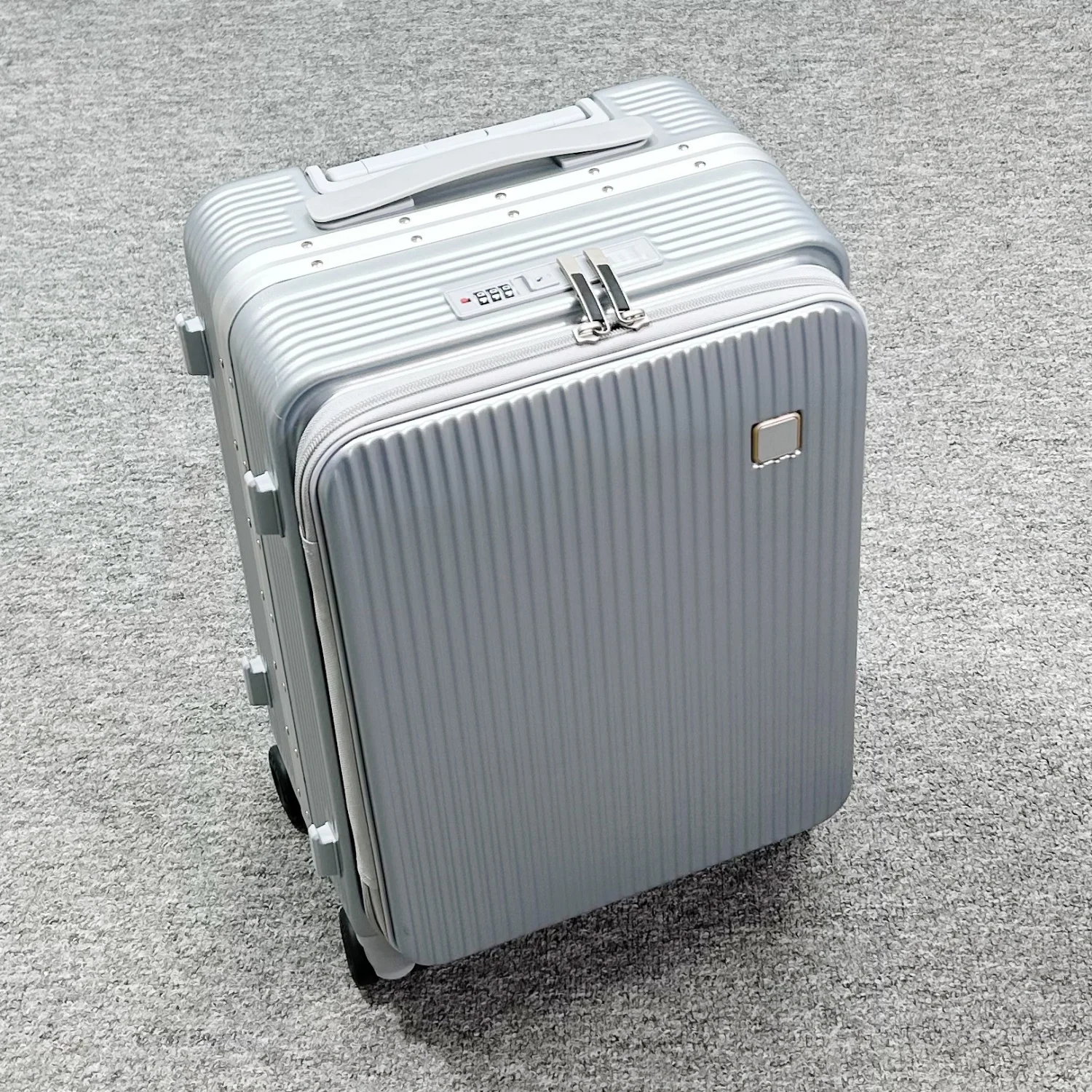 valigia-da-viaggio-con-apertura-laterale-nuovo-modello-2025-con-lucchetto-a-combinazione-valigia-con-ruote-e-manico-telescopico-valigia-piccola-da-uomo-per-check-in-24-pollici