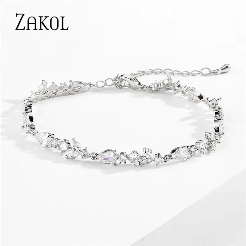 ZAKOL Fashion Leaf Bridal Bracelets for Women Shinny Cubic Zirconia Adjustable Chain Charm Bracelet Party Wedding Jewelry BP5034