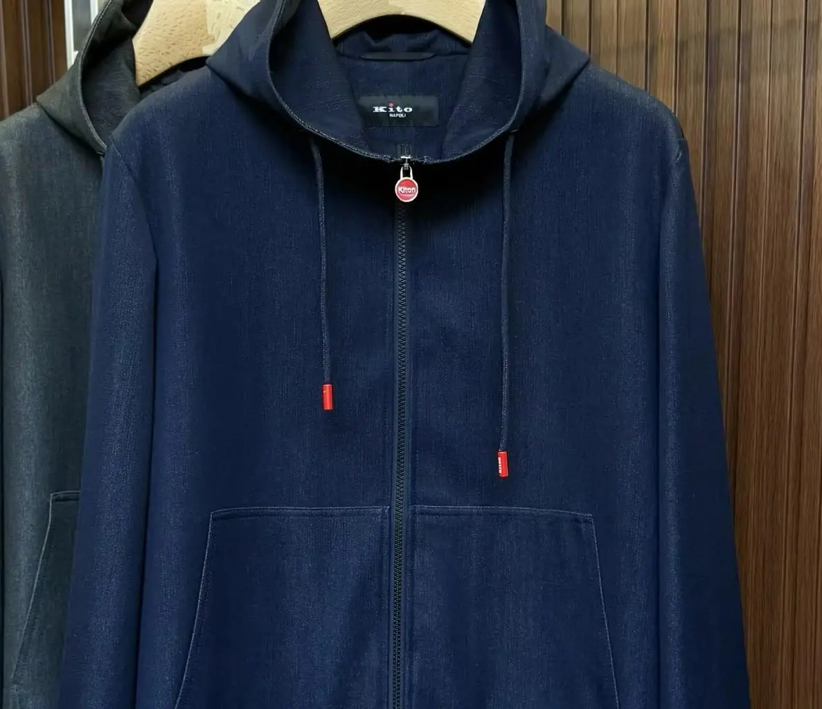 

Kiton autumn and winter explosion solid color versatile fashion casual men's elastic hooded jacket zipper jacket