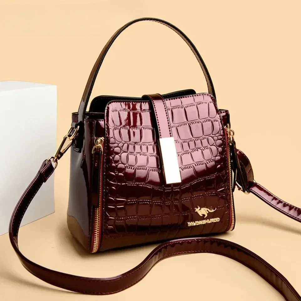 

Luxury Brand Crossbody Bag Women Patent Leather Handbag High Quality lnterior Slot Pocket Leather Bucket Bag Female Shoulder Bag