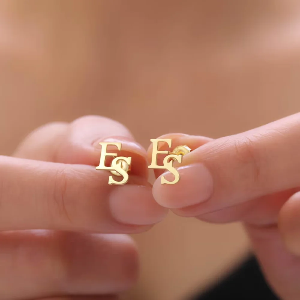 Customized first letter earrings, exquisite personalized letter jewelry, environmentally friendly stainless steel