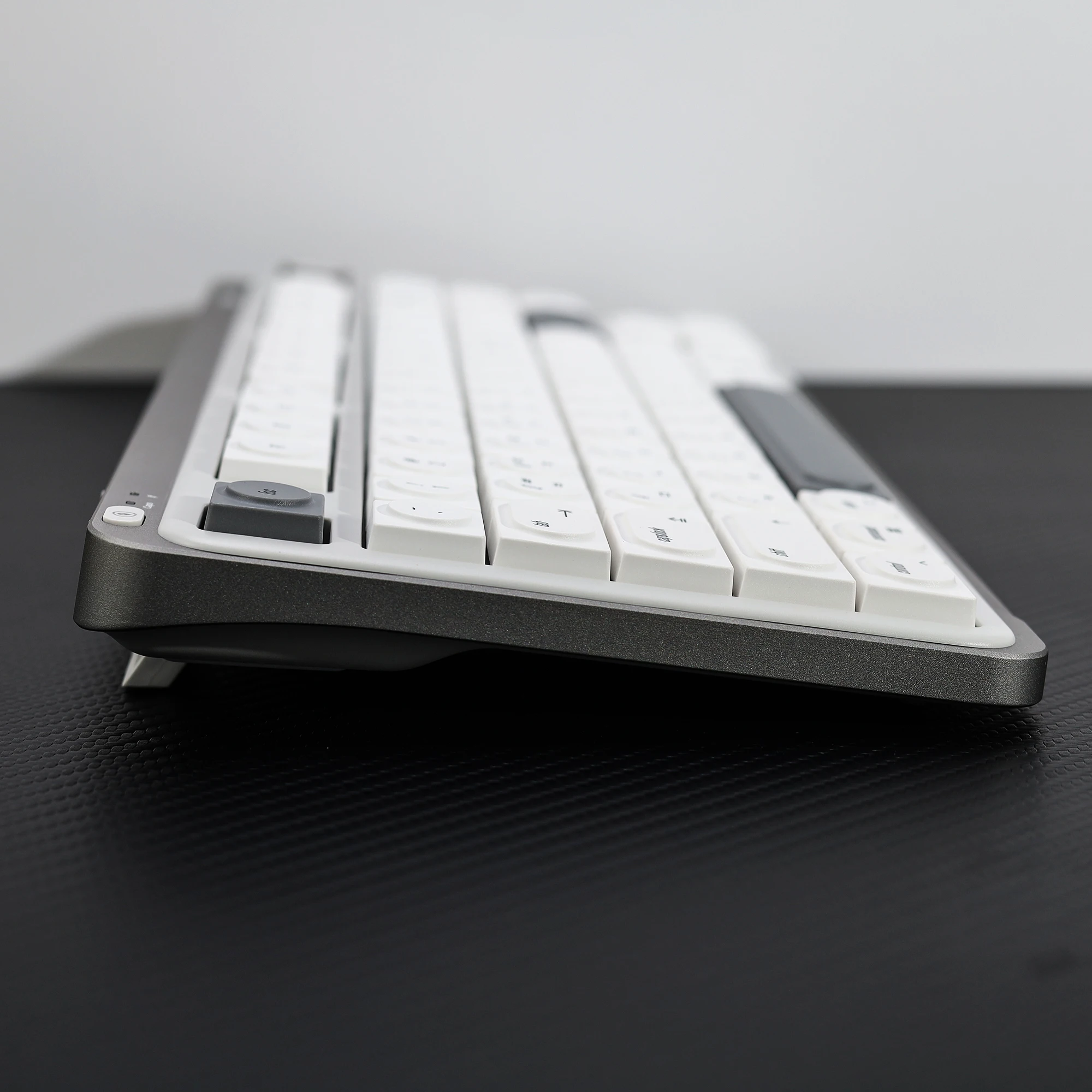 KBDiy Doys Keycaps Retro MAC Style 1353 Keycap PBT Simple For 60 DIY Gaming Low Profile Mechanical Keyboard Cherry MX Switches view 3