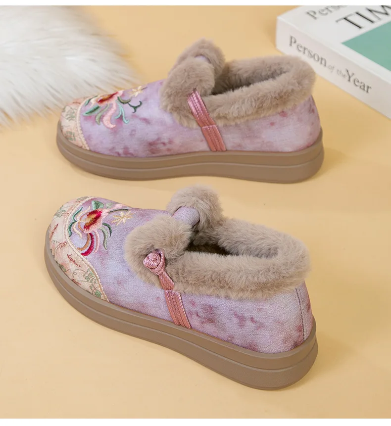 Damen-Winterschuhe mit Fleece-Futter, bestickt, im chinesischen Stil, mit Froschknopf, zum Hineinschlüpfen, rutschfeste, dicke Sohle, warme Freizeitschuhe. – Detail 10