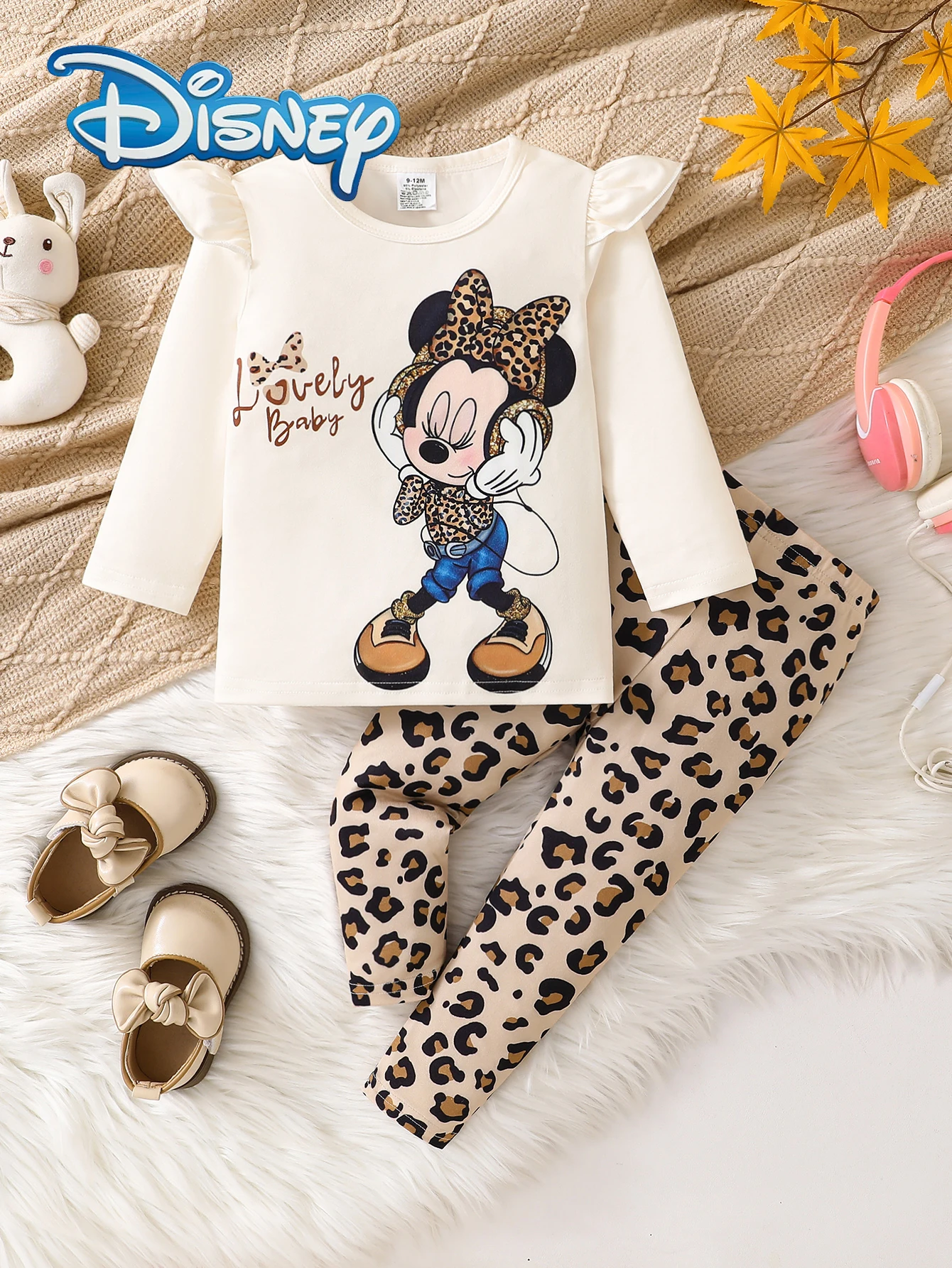 

【Officially Licensed】Disney Exclusively Developed Autumn Collection for Baby Girls and Newborns: Mickey Mouse Cute Long-Sleeve Top and Leopard Print Pants Set, Featuring Minnie Mouse Headphones for Listening to Music, Cute Cartoon Pattern, Slightly Stretc
