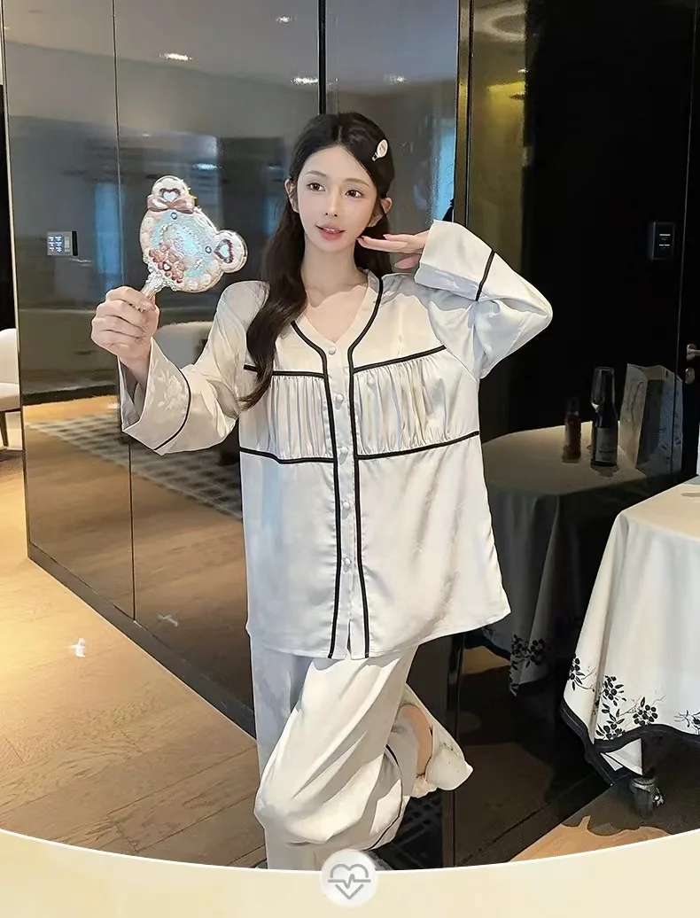 

Spring and summer ice silk pajamas for women, sweet pajamas set, long sleeves and trousers, comfortable home clothes