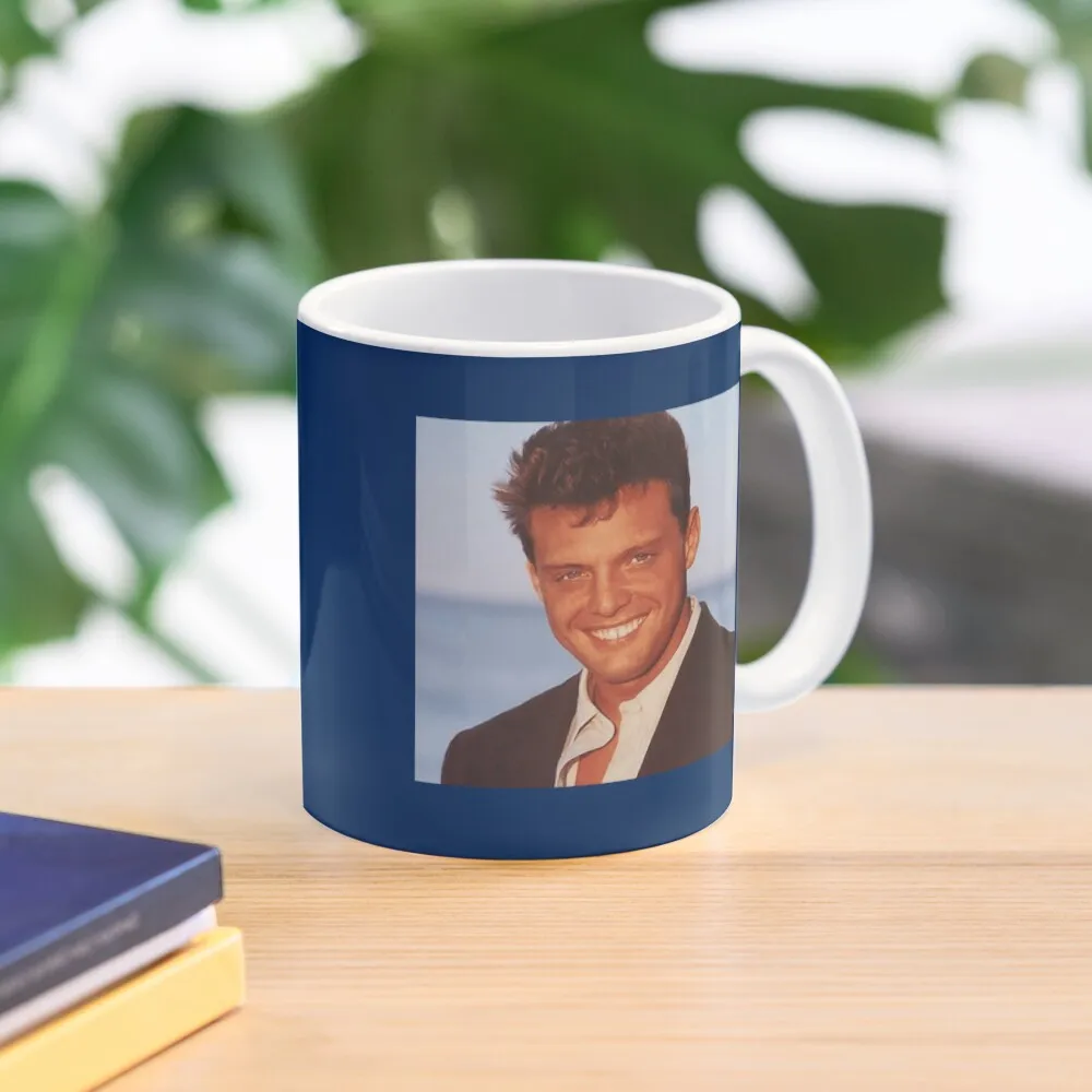 Luis Miguel Classic  Mug Handle Round Coffee Cup Tea Picture Design Printed Drinkware Gifts Image Simple Photo